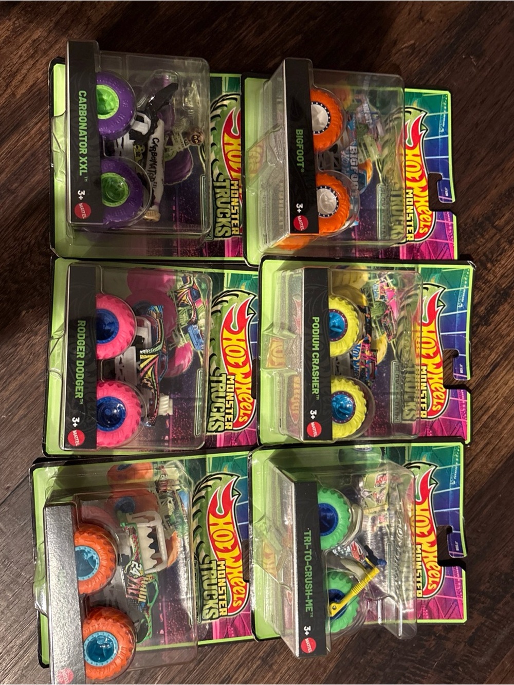 Monster Trucks Kids Toy Pack - Assorted Colors glow in the dark hot wheels lot